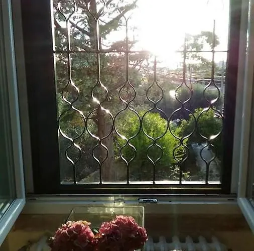 Maria Bed & Breakfast 3*